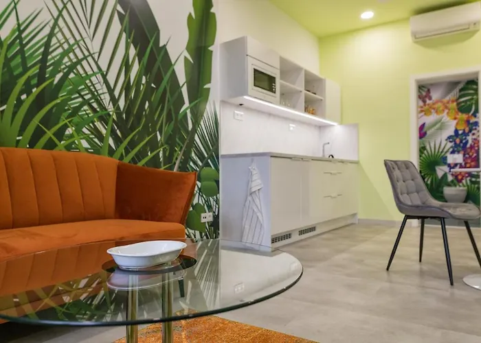 Vanilla Apartment *